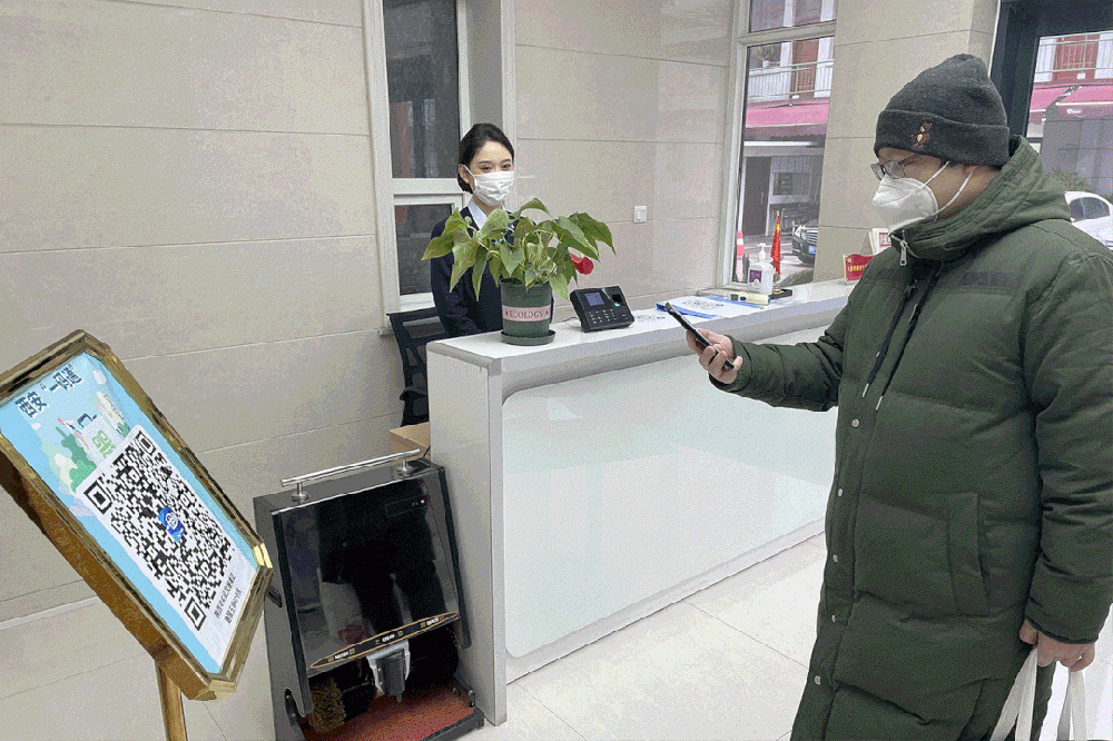 1658215925175613.gif 6377899498806498437663645.gif